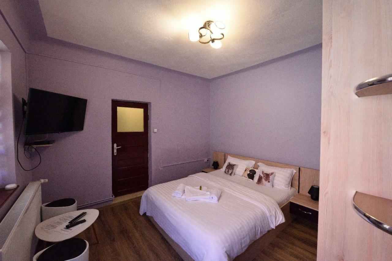 Casa Optim Hotel Călimăneşti Bagian luar foto